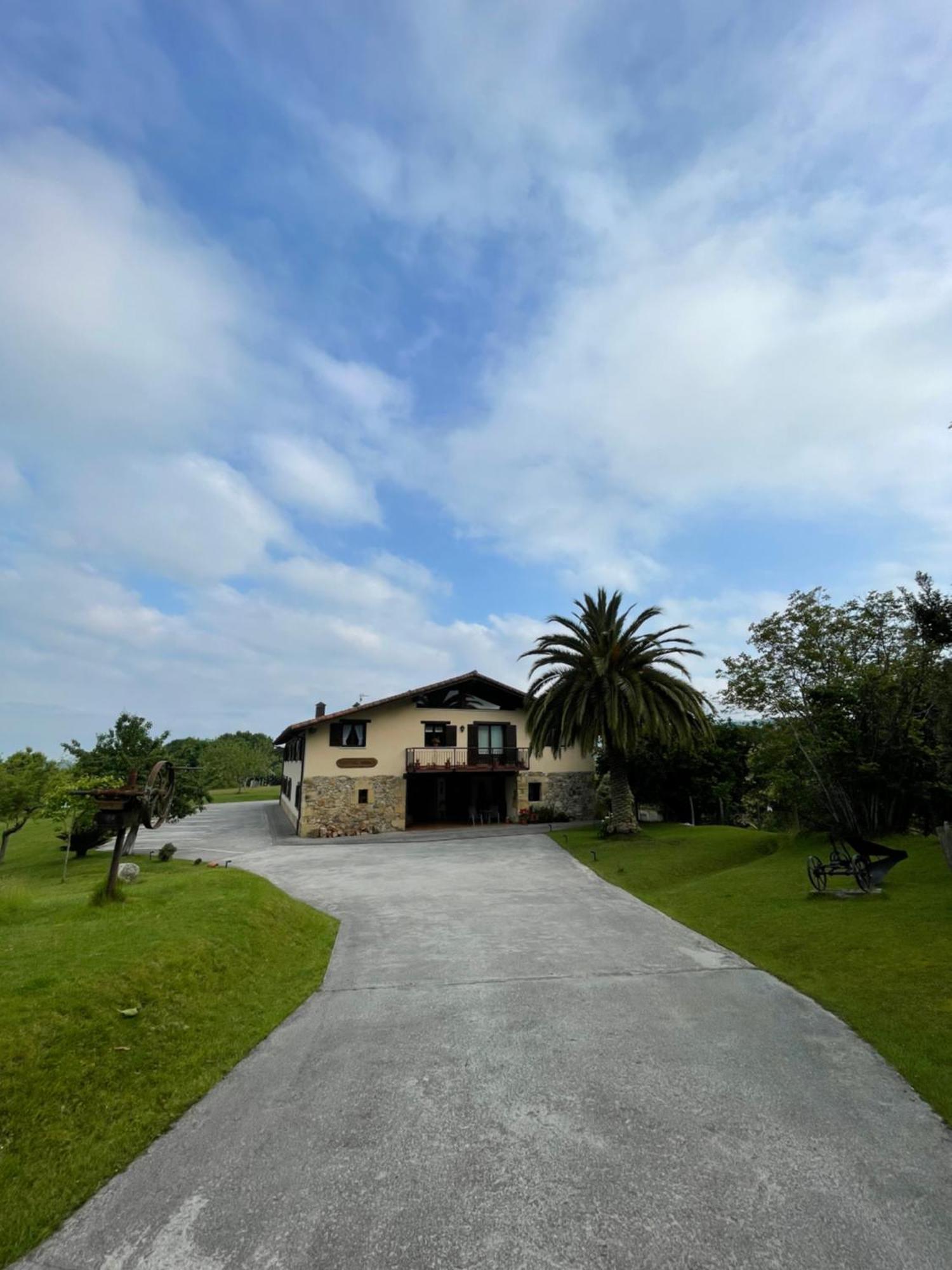 Agroturismo Erretegi Haundi Oiartzun Exterior foto